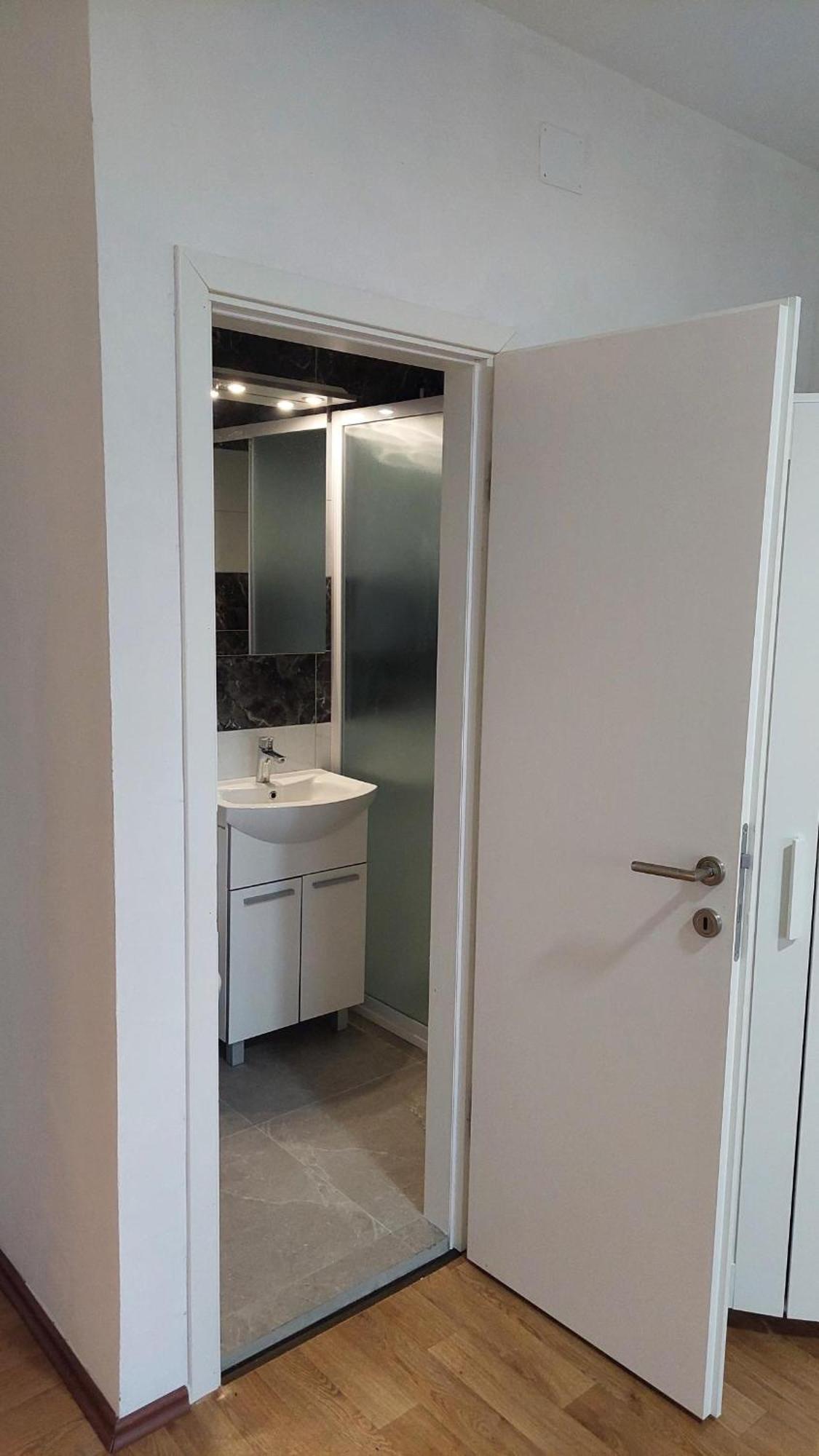Room With Private Toilet And Terrace In City Center In Shared Apartment Split Extérieur photo